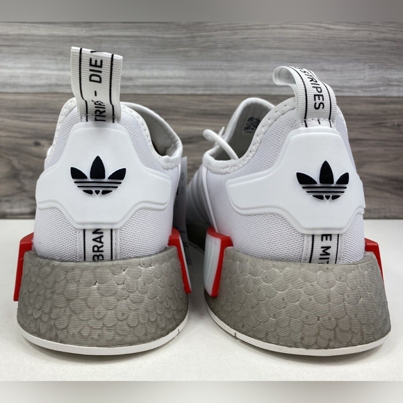 ADIDAS NMD_R1 MEN'S US SIZE 9 BRAND NEW IN BOX - Picture 8 of 9